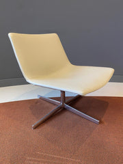 Used Arper Catifa 80 Low Lounge Chair in  White Leather