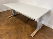UNUSED Verco White 1600mm x 800mm Manual Sit/Stand Desk