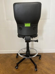 Used Steelcase Lets B Draughtsman/Technician/Laboratory Chair in Black Vinyl on Wheels