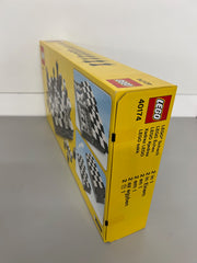 LEGO "ICONIC CHESS SET" 40174