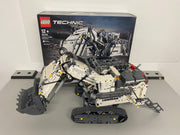 LEGO "PRE-OWNED" LEGO TECHNIC - LEIBHERR R 9800 EXCAVATOR 42100
