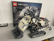 LEGO "PRE-OWNED" LEGO TECHNIC - LEIBHERR R 9800 EXCAVATOR 42100