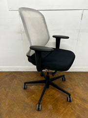 Vitra Medapal White Mesh Back/Black Seat Swivel Chair