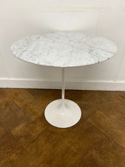 Used Knoll Saarinen Style Tulip Coffee/Side Table with Marble Top 510mm Diameter