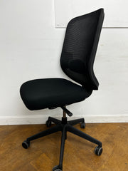 Orangebox Do Chair in Black Cloth/Mesh No Arms