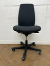 Kinnarps 5220 Grey Cloth Swivel Chair (Ex Showroom Model) No arms