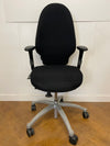 Used RH Extend 220 High Back  and Arms in Black Cloth.