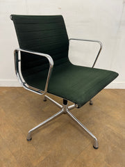 Vintage ICF EA108 Hopsak in Green with Chrome Swivel Frame.