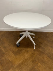 Used Herman Miller White 1000mm Diameter Circular Meeting Table