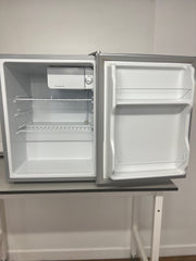 Used Logik Silver Refrigerator Model LTT68S10 (Mini/Worktop Fridge)