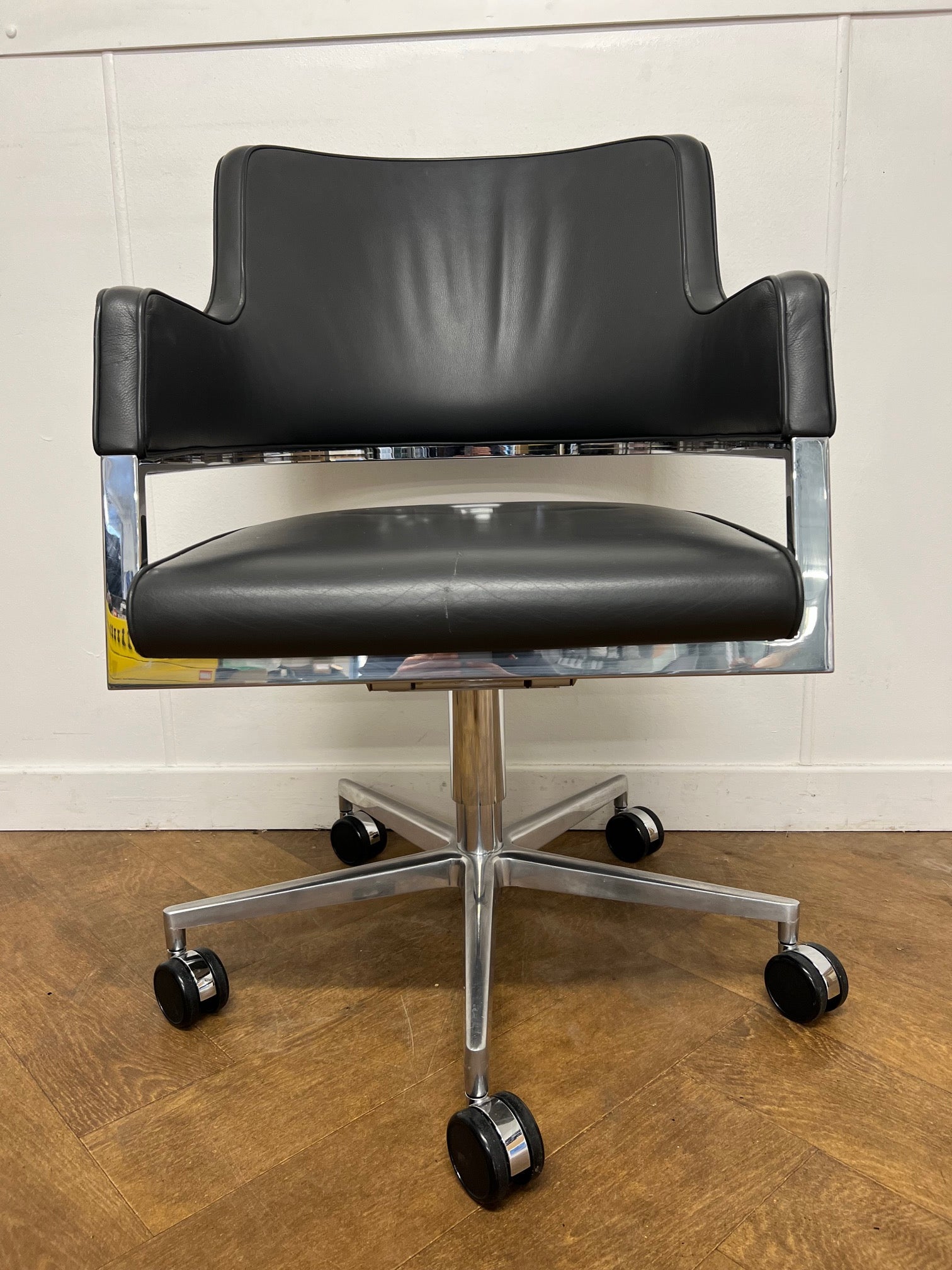 Used Brunner Tempus Dark Grey Leather Chromed Framed Meeting Chair on ...