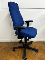 Kinnarps 8000 High Back in Royal Blue Cloth.