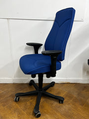 Kinnarps 8000 High Back in Royal Blue Cloth.