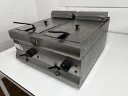 Lincat DF66 Twin Tank Twin Basket Countertop Electric Fryer