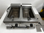 Lincat DF66 Twin Tank Twin Basket Countertop Electric Fryer