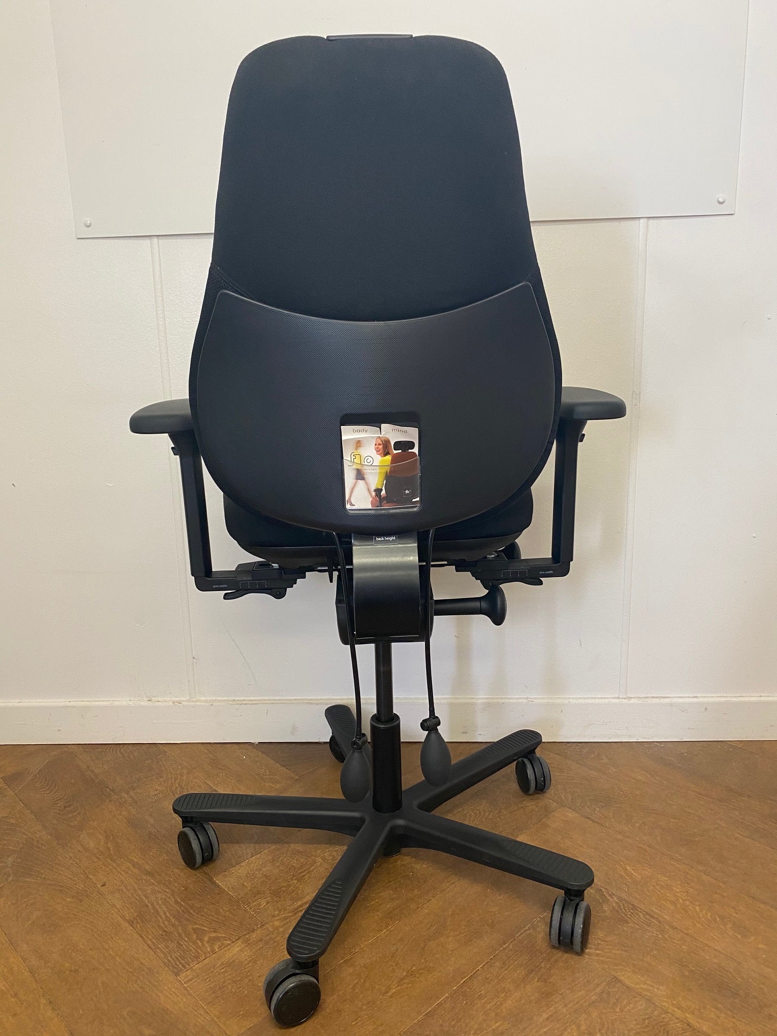 Used Orangebox Flo Orthopaedic Office Chair – officecw