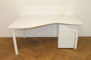 Used Kinnarps White corner Desk