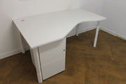 Used Kinnarps White corner Desk