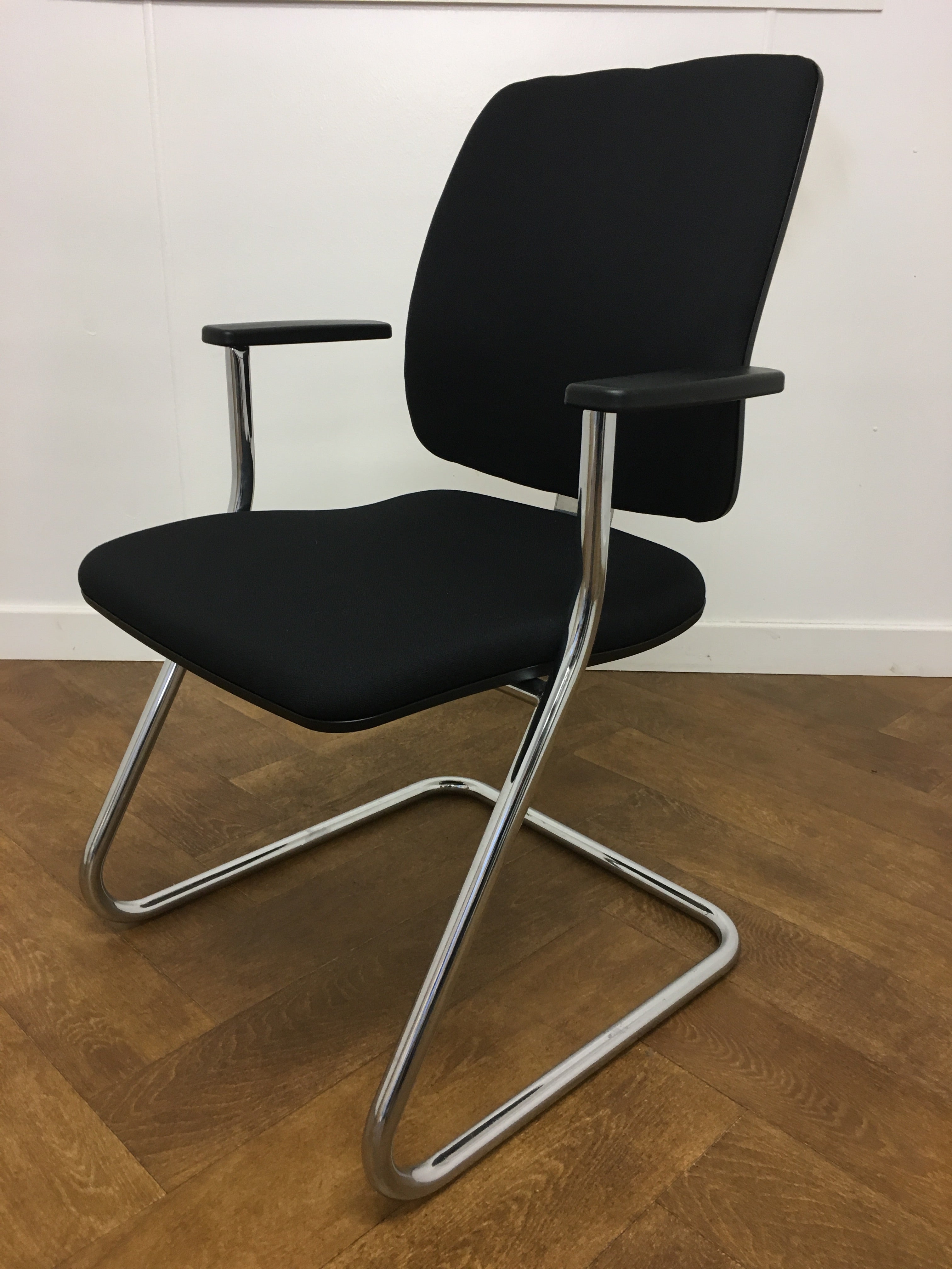 Used Sedus 'Early Bird' Chrome Cantilever Meeting Chair – officecw