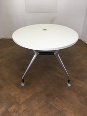 Used Konig & Neurath White Oval Meeting/Conference Table