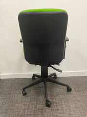 Used Senator Torason Operator/Swivel Chair Green Fabric